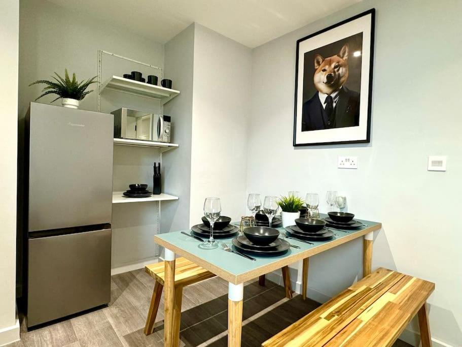 Massive 3 Bedroom - Ground Floor - Near The Beach! Bournemouth Luaran gambar