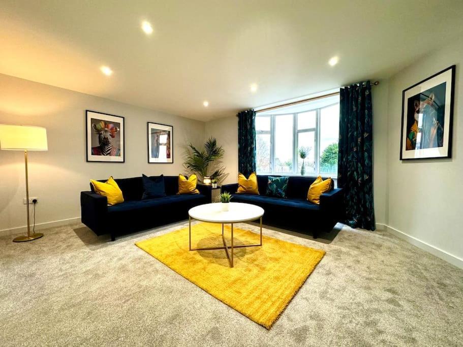Massive 3 Bedroom - Ground Floor - Near The Beach! Bournemouth Luaran gambar