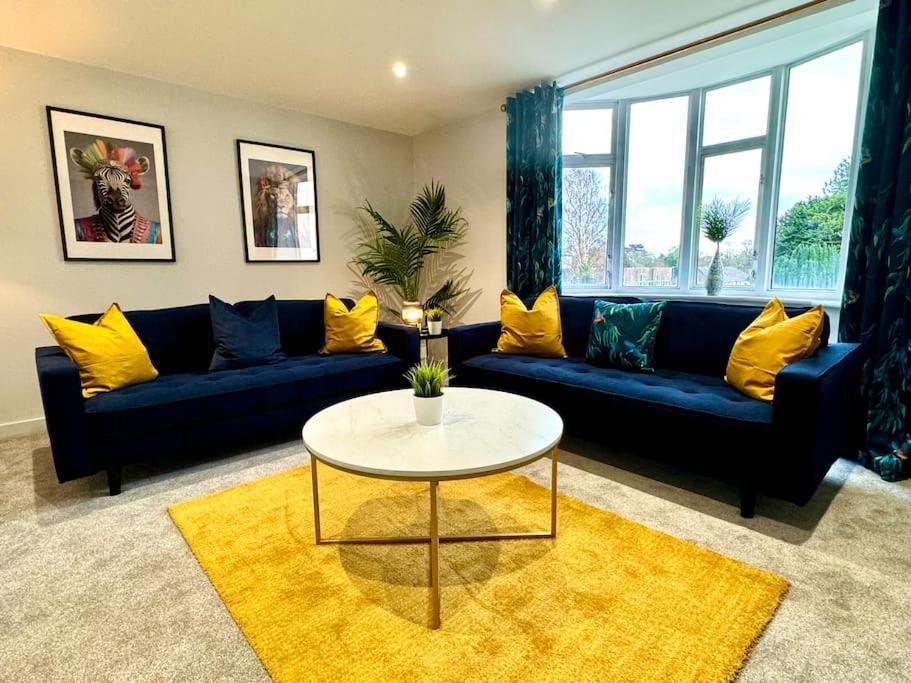 Massive 3 Bedroom - Ground Floor - Near The Beach! Bournemouth Luaran gambar